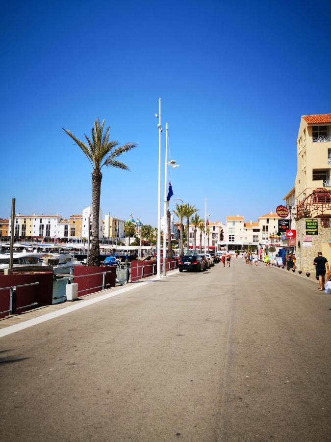 The Marina Plaza Apartment ヴィラモウラ エクステリア 写真